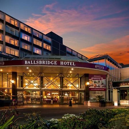 Ballsbridge Hotel Дублин Экстерьер фото